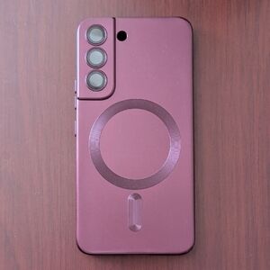 Magnetic Ring Samsung Galaxy S22 Phone Case in Burgundy